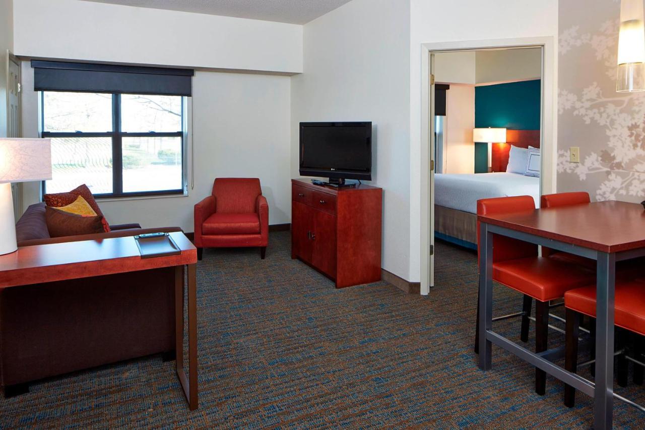 Residence Inn Minneapolis St. Paul/Roseville Exterior foto
