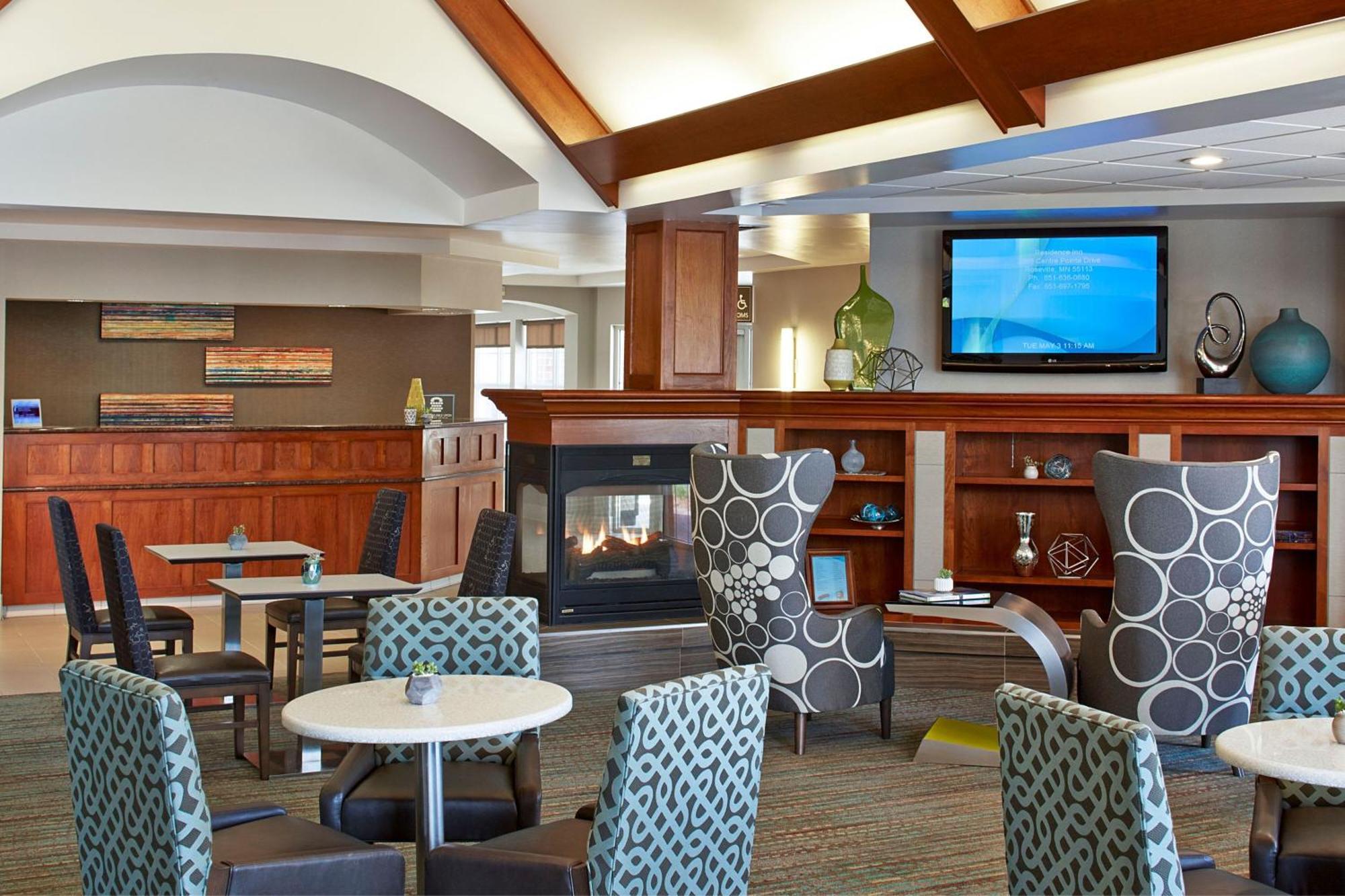 Residence Inn Minneapolis St. Paul/Roseville Exterior foto